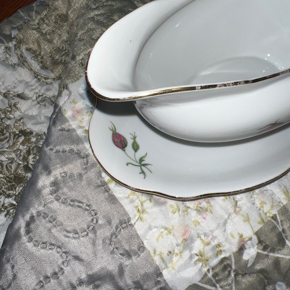 Fine Bohemian China Made in Czechoslovakia Gravy Bowl - Picture 11 of 13